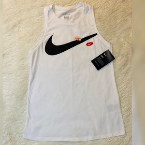 Nike Dri-FIT Women’s Tank - Size: XS / NWT
